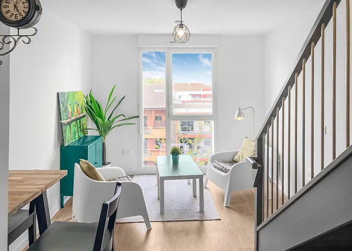 Appartement Elegant A Deux Pas Du Capitole