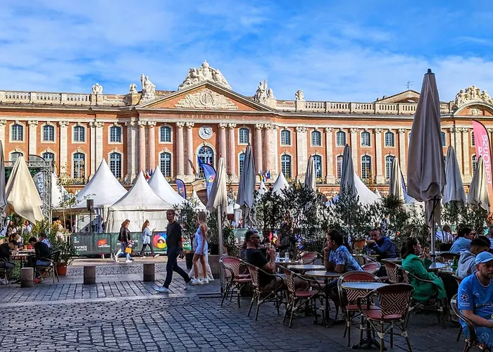 Appartement Elegant A Deux Pas Du Capitole